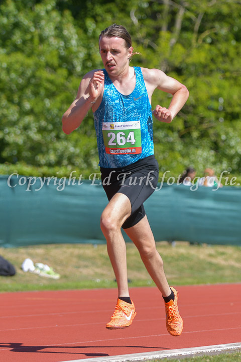 Credit: ETF / Ed Turk, Fotonr 25K_3945