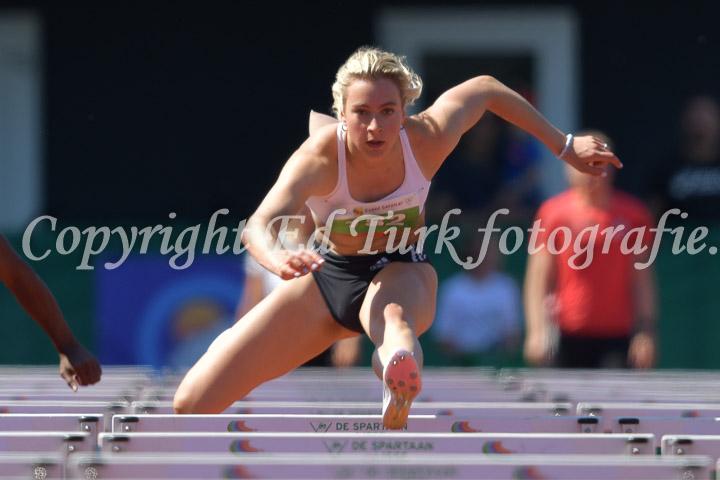 Credit: ETF / Ed Turk, Fotonr 25M_5780