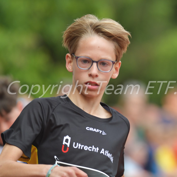 Credit: ETF / Ed Turk, Fotonr 25M_1957