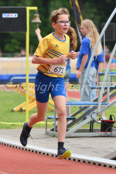 Credit: ETF / Ed Turk, Fotonr 25Z_3215