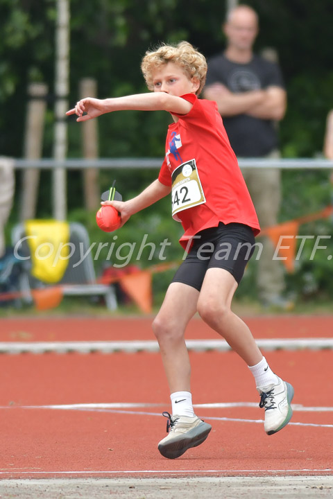 Credit: ETF / Ed Turk, Fotonr 25M_3327