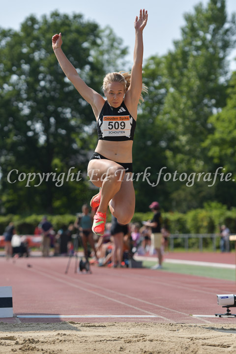 Credit: ETF / Ed Turk, Fotonr 25K_6337