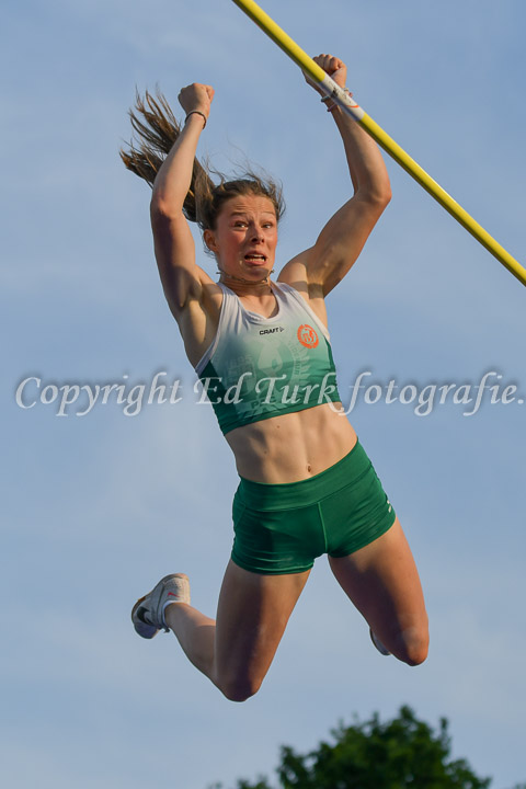 Credit: ETF / Ed Turk, Fotonr 25K_7502