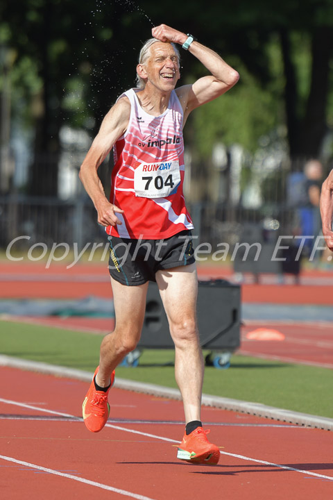 Credit: ETF /  Ed Turk, Fotonr 25M_4404