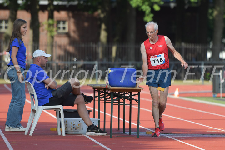 Credit: ETF /  Ed Turk, Fotonr 25M_4451
