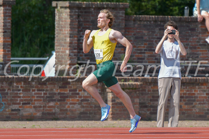 Credit: ETF /  Ed Turk, Fotonr 25K_4332