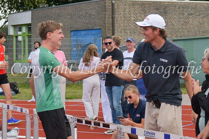 Credit: ETF /  Ed Turk; Photonumber 25M_8864