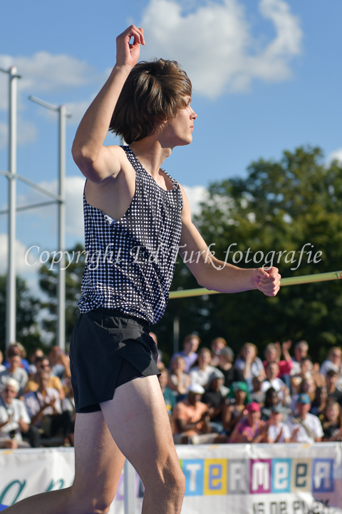 Credit: ETF /  Ed Turk; Photonumber 25M_9085