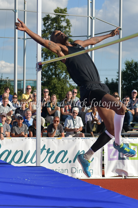 Credit: ETF /  Ed Turk; Photonumber 25M_9396