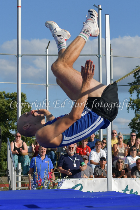 Credit: ETF /  Ed Turk; Photonumber 25M_9672