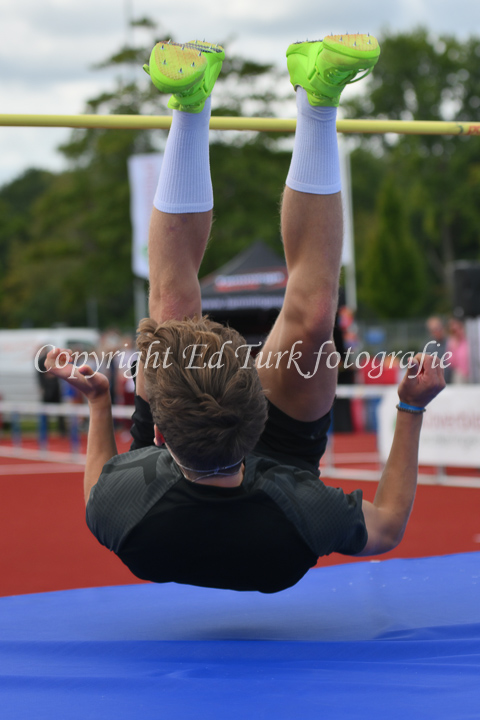 Credit: ETF /  Ed Turk; Photonumber 25Z_4280