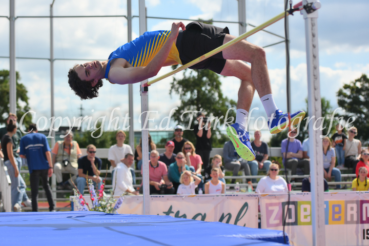 Credit: ETF /  Ed Turk; Photonumber 25Z_4484