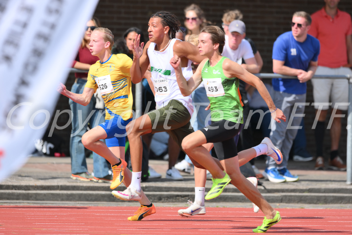 Credit: ETF /  Ed Turk; Photonumber 25Z_1882