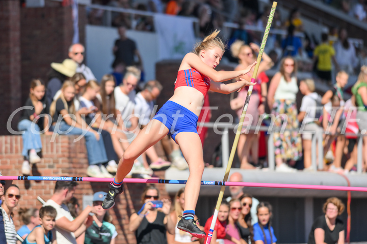 Credit: ETF /  Ed Turk; Photonumber 25Z_5574