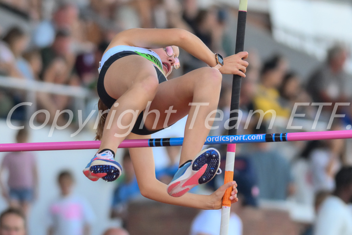 Credit: ETF /  Ed Turk; Photonumber 25Z_8693