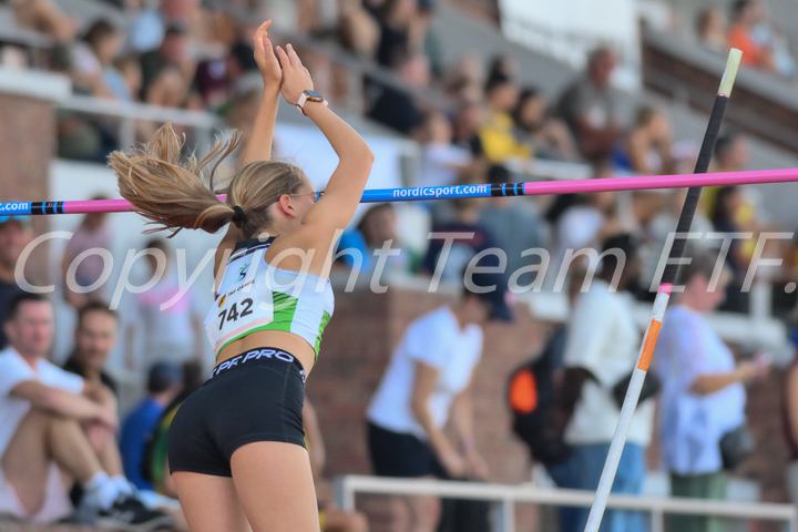 Credit: ETF /  Ed Turk; Photonumber 25Z_8699