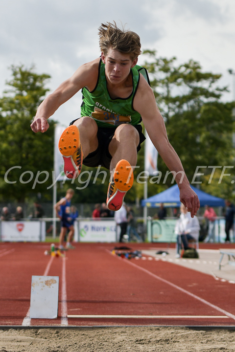 Credit: ETF /  Ed Turk; Photonumber 25M_2044