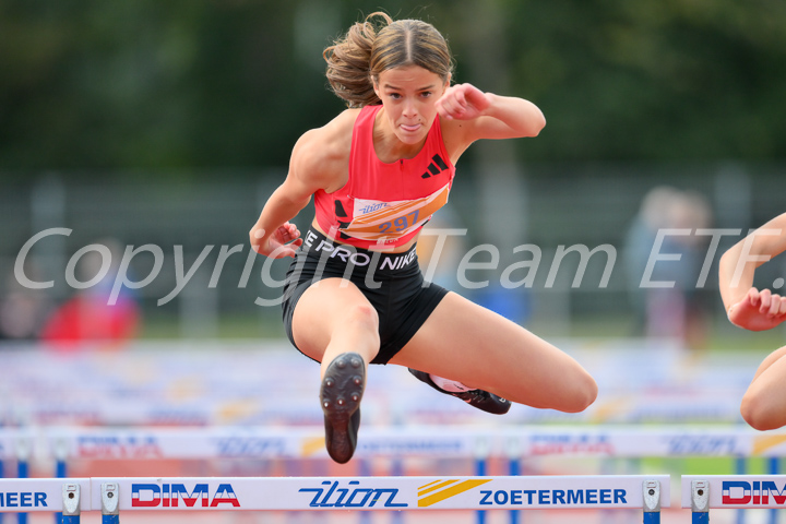 Credit: ETF /  Ed Turk; Photonumber 25Z_0591