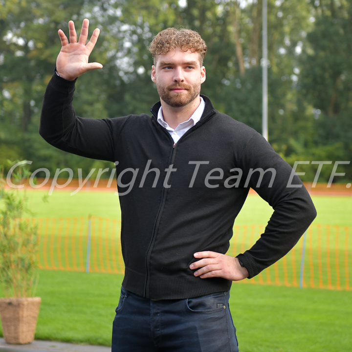 Credit: ETF /  Ed Turk; Photonumber 25M_4629