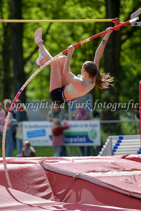 Credit: ETF / Ed Turk, Fotonr 25M_4231