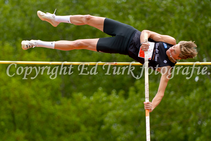 Credit: ETF / Ed Turk, Fotonr 25M_4720