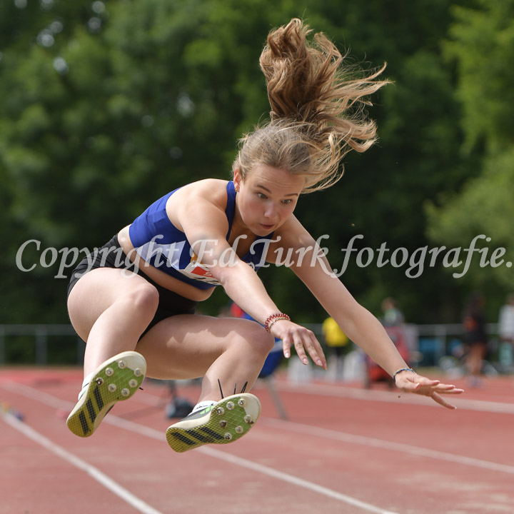 Credit: ETF / Ed Turk, Fotonr 25M_9263
