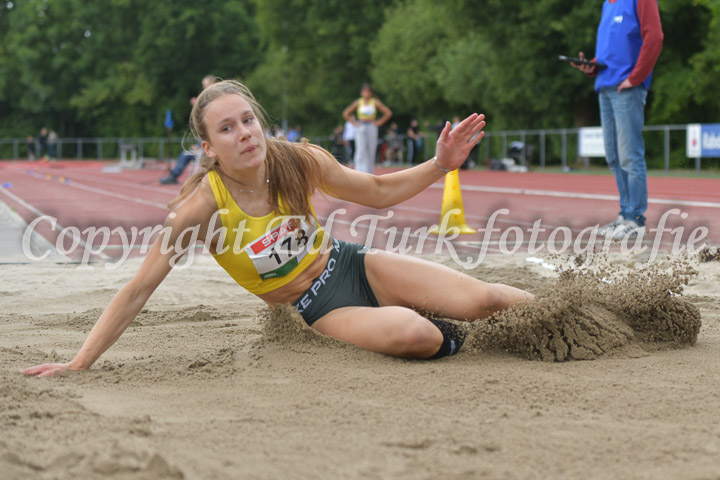 Credit: ETF / Ed Turk, Fotonr 25M_9908