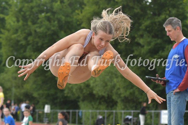 Credit: ETF / Ed Turk, Fotonr 25M_9930