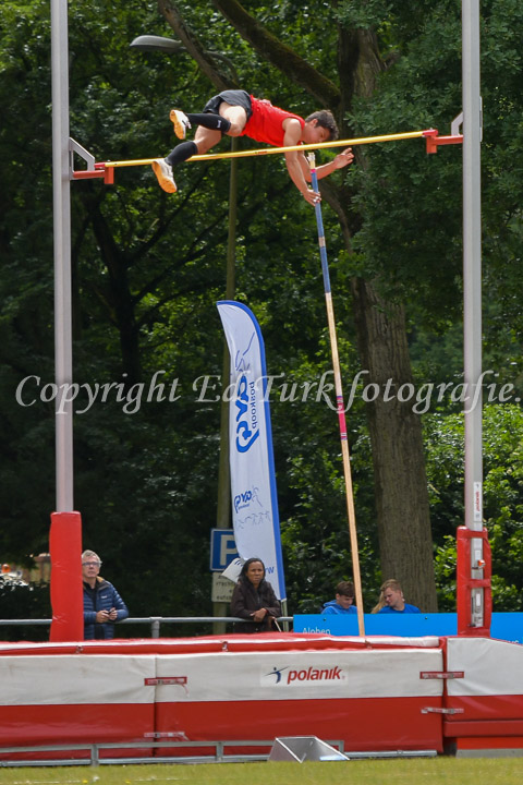 Credit: ETF / Ed Turk, Fotonr 25M_9429