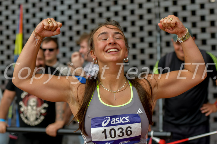 Credit: ETF /  Ed Turk, Fotonr 25M_5981